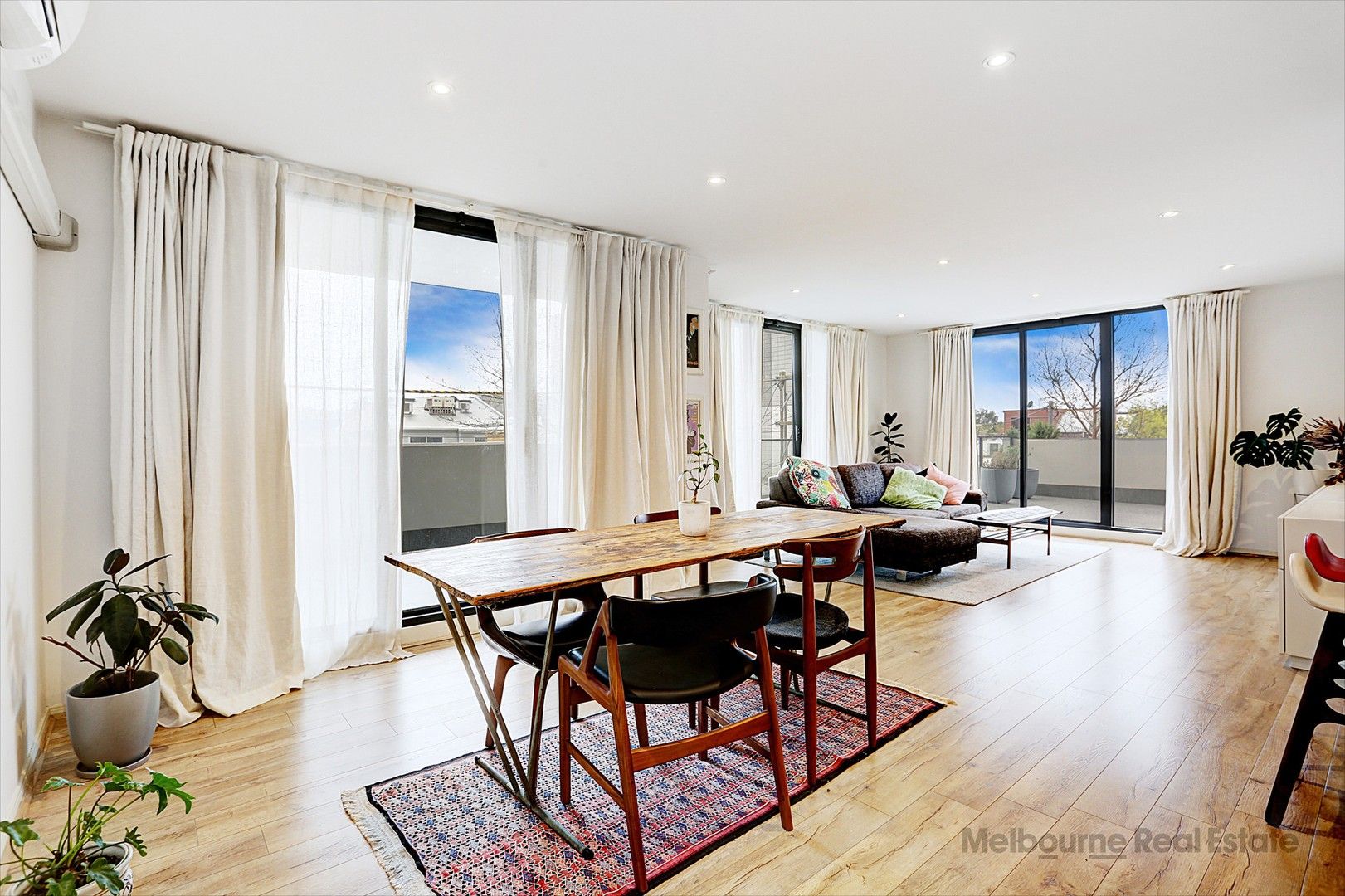2 bedrooms Apartment / Unit / Flat in 105/633 Church Street RICHMOND VIC, 3121