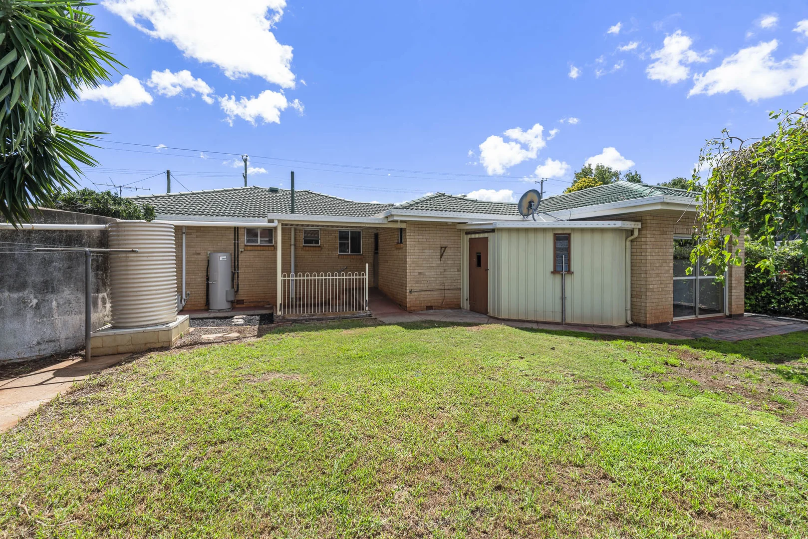 Additional image 21 of 498 Alderley Street, Harristown QLD 4350
