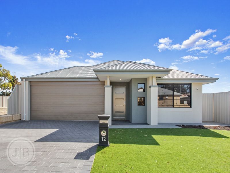 12 Corvina Way, Woodvale WA 6026, Image 0