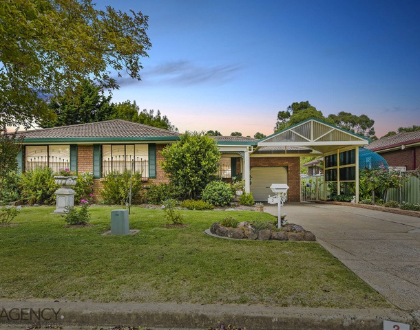 2 Havachat Place, Orange NSW 2800