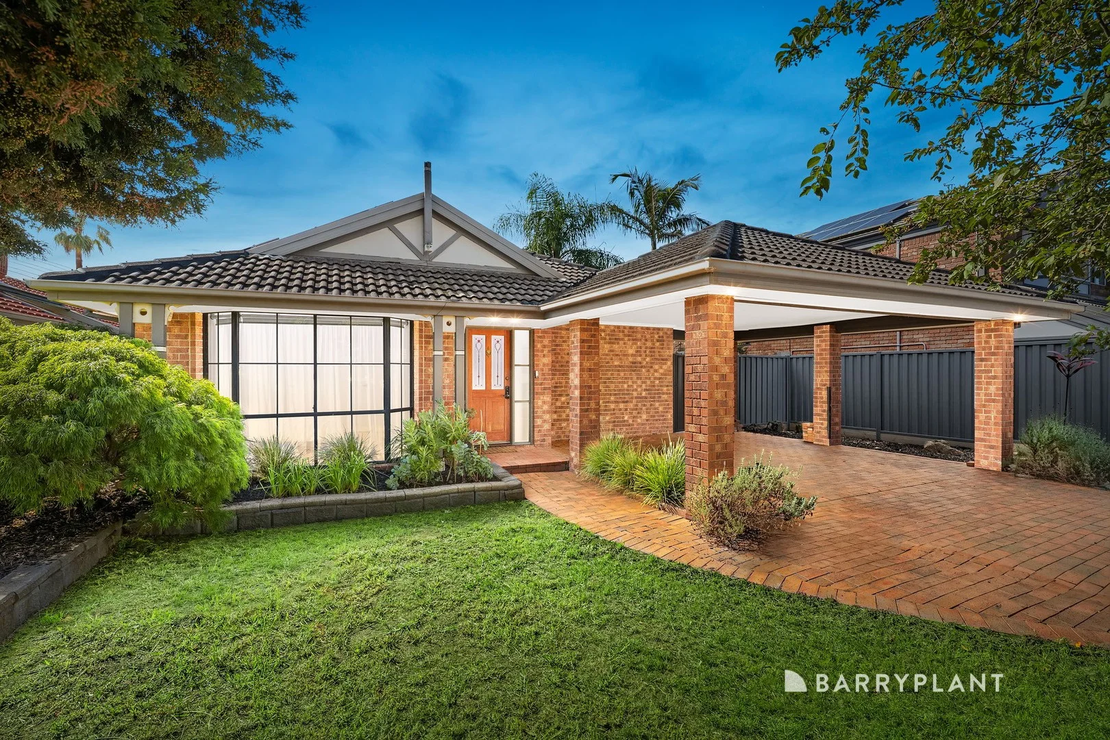 1 Wattletree Walk, South Morang VIC 3752