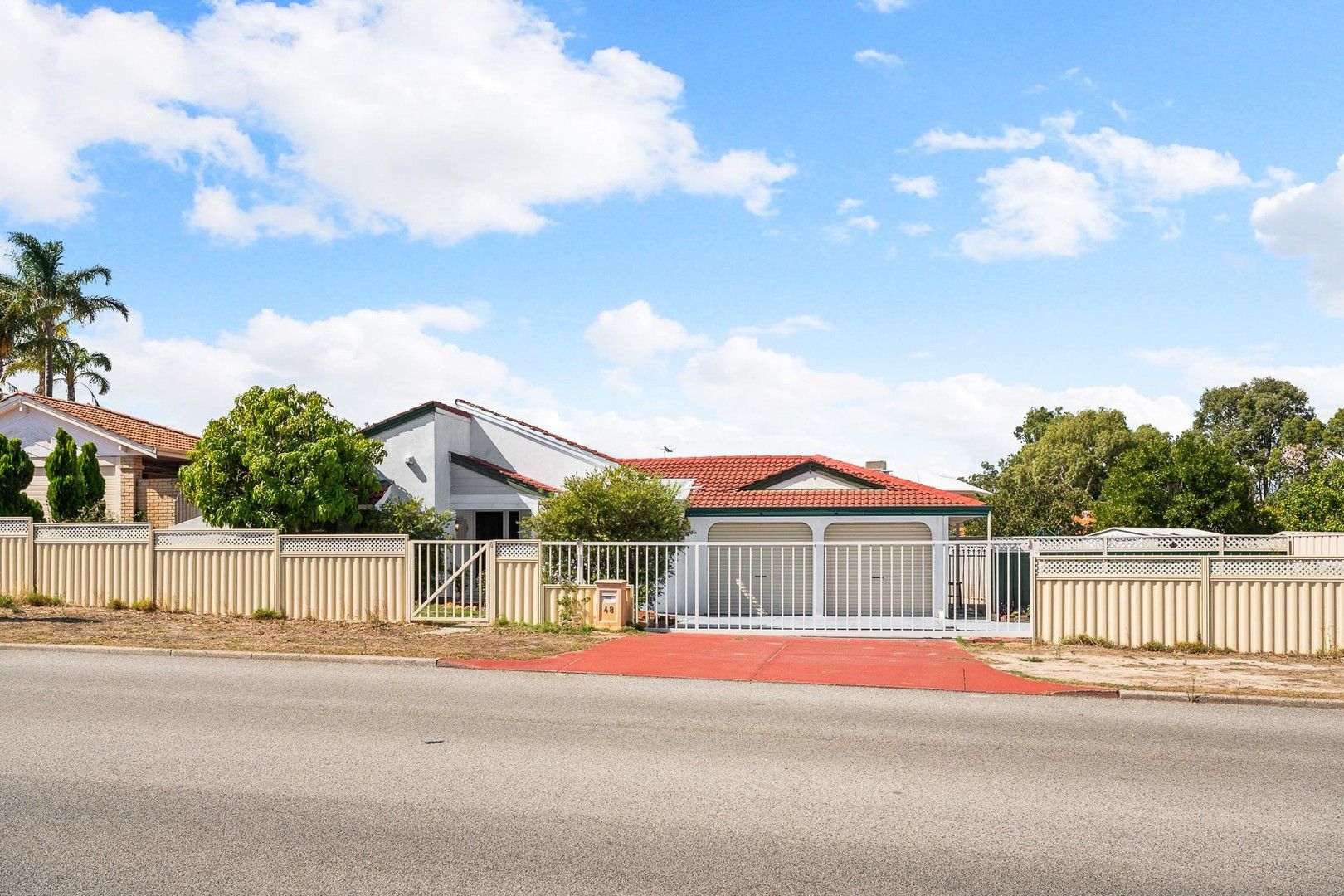 48 Calley Drive, Leeming WA 6149