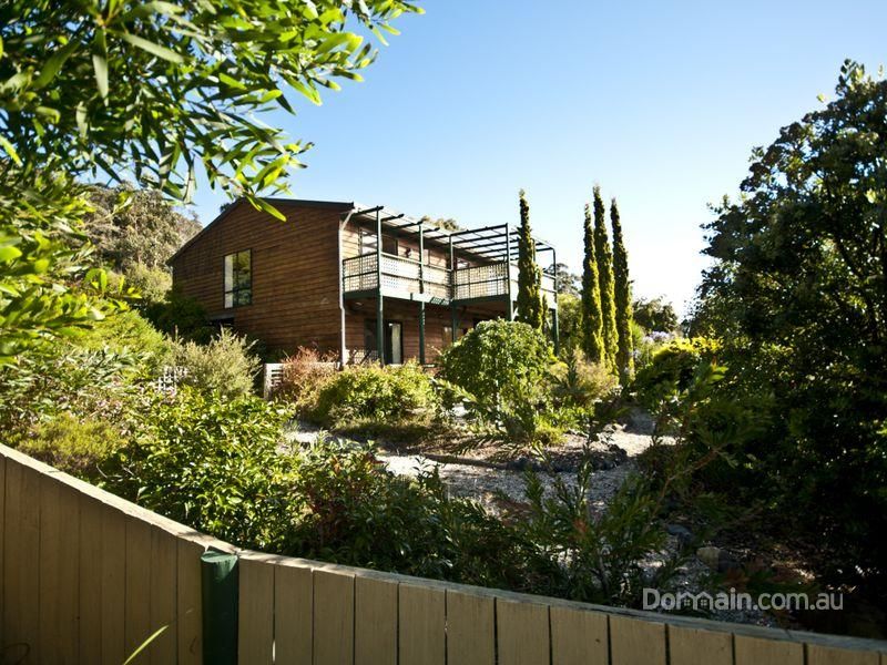 4 Burgess Street, BICHENO TAS 7215, Image 2