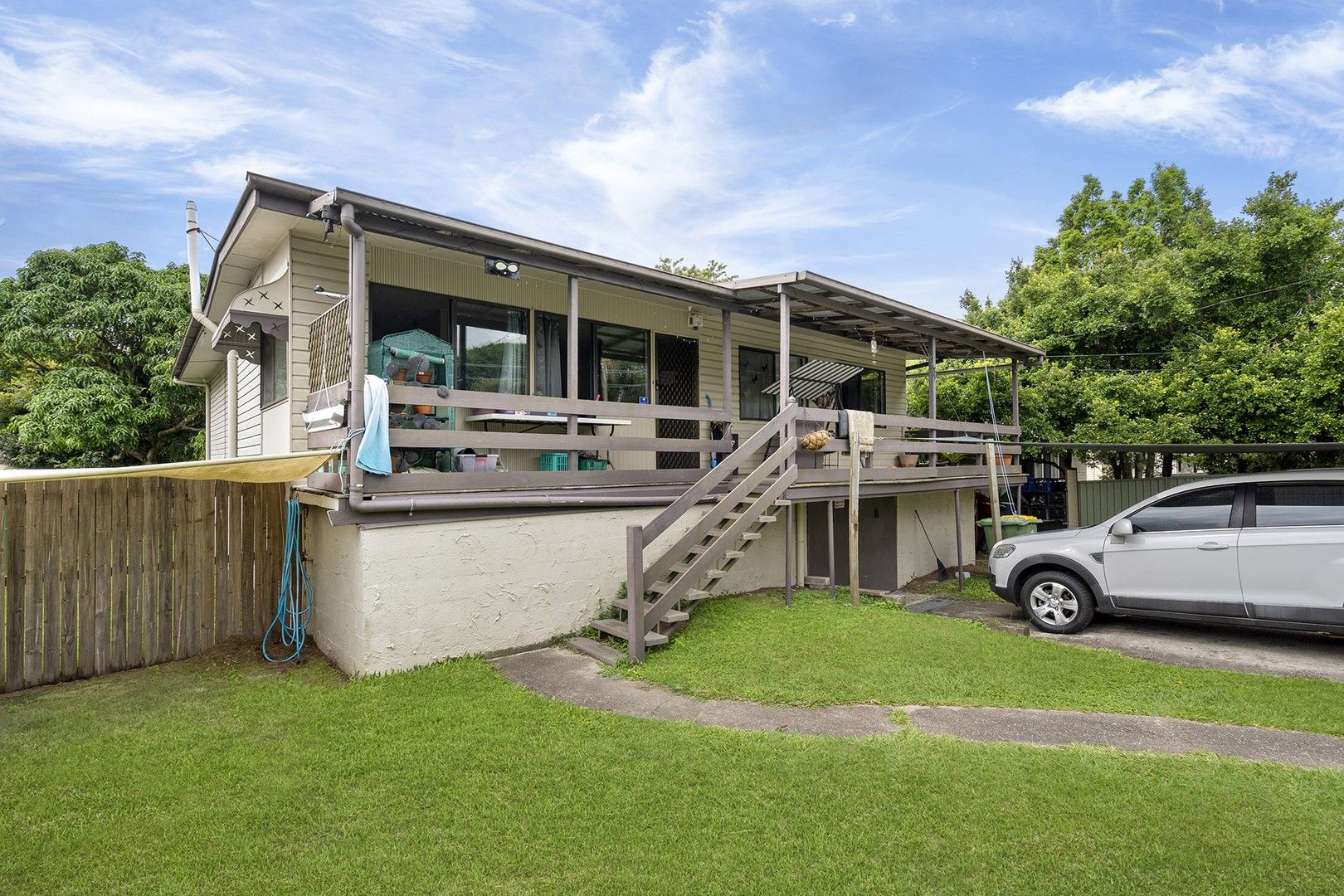 3 bedrooms House in 13 Lynngold Street WOODRIDGE QLD, 4114