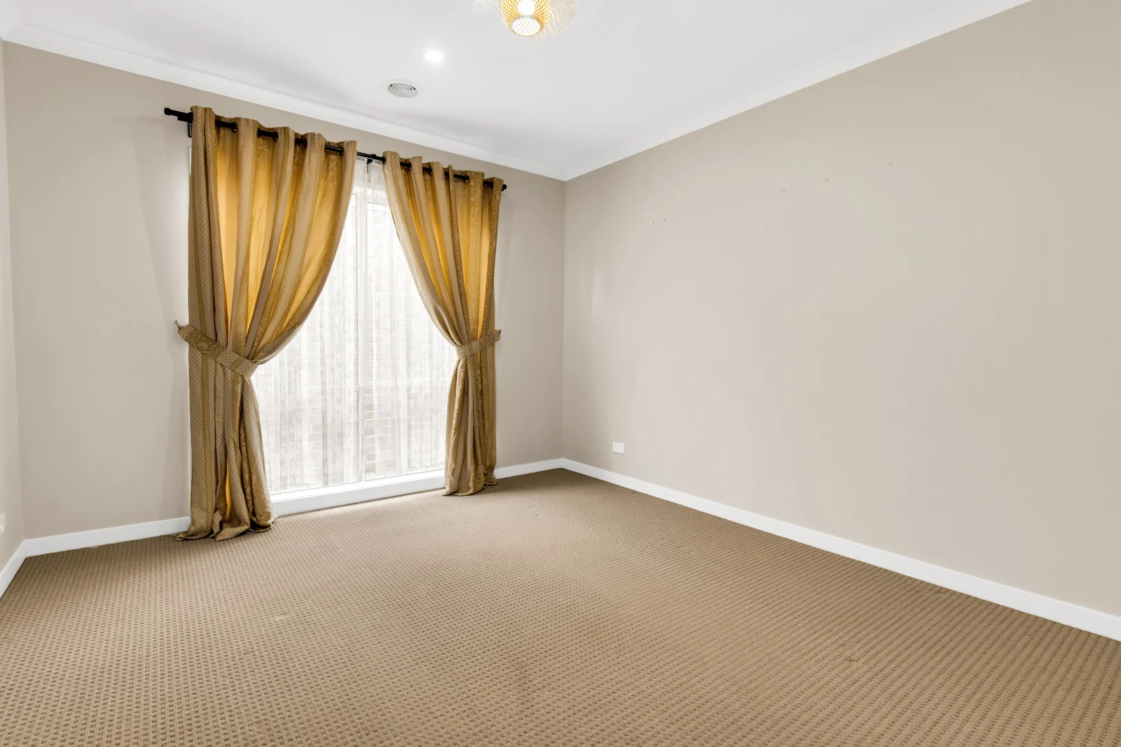 Additional image 9 of 51 Evergreen Crescent, Craigieburn VIC 3064