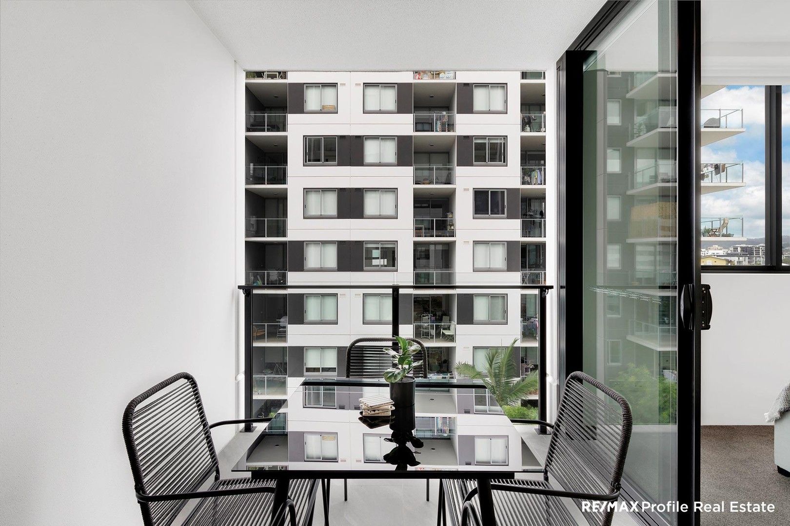 1 bedrooms Apartment / Unit / Flat in 20401/33 Manning Street SOUTH BRISBANE QLD, 4101
