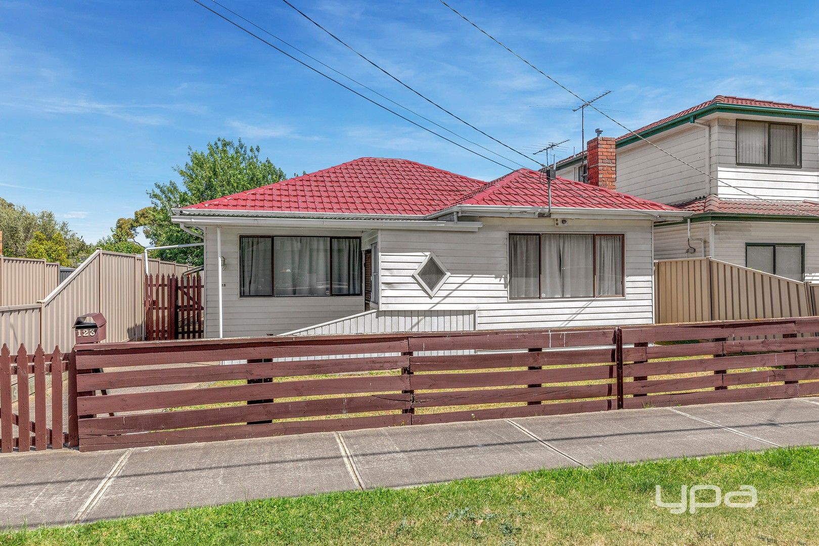 123 Cornwall Road, Sunshine VIC 3020, Image 0