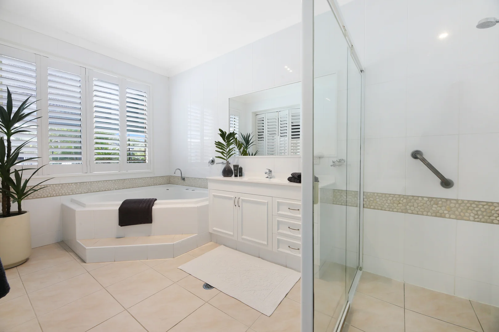 Additional image 16 of 60 Gladrose Crescent, Wongawallan QLD 4210