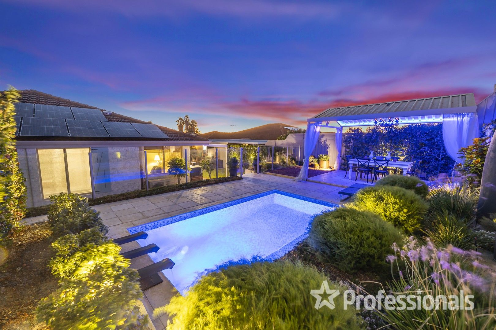 4 bedrooms House in 58 Santa Barbara Parade QUINNS ROCKS WA, 6030