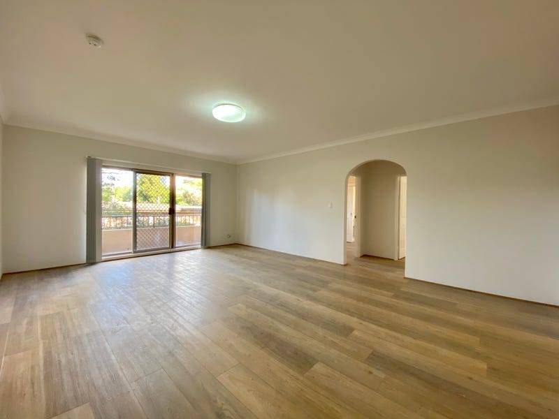 2 bedrooms Apartment / Unit / Flat in 4/66-72 Marlborough Road HOMEBUSH WEST NSW, 2140