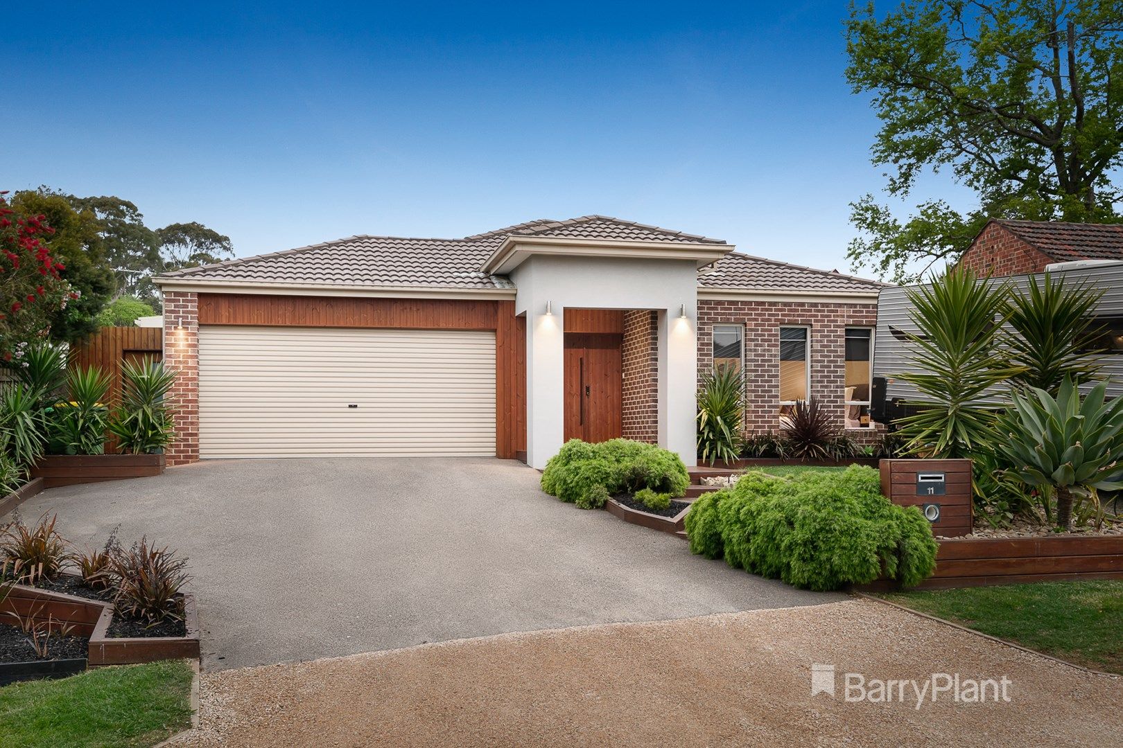 11 Imperial Avenue, Wandin North VIC 3139, Image 0