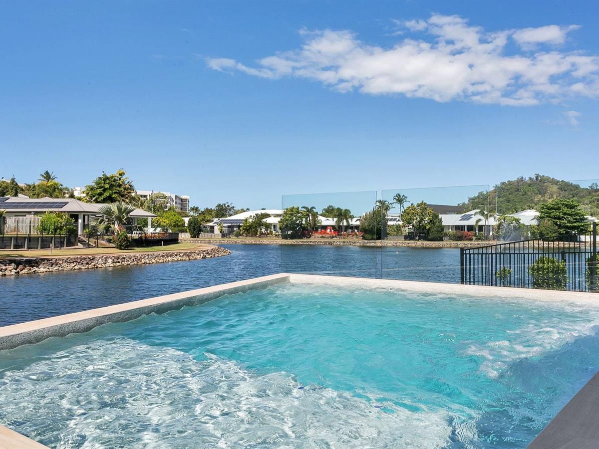 34 Blue Water Lane, Trinity Beach Property History & Address Research