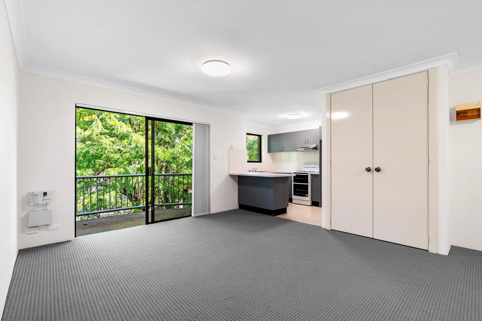 Additional image 2 of 21/6-12 Hindmarsh Avenue, North Wollongong NSW 2500