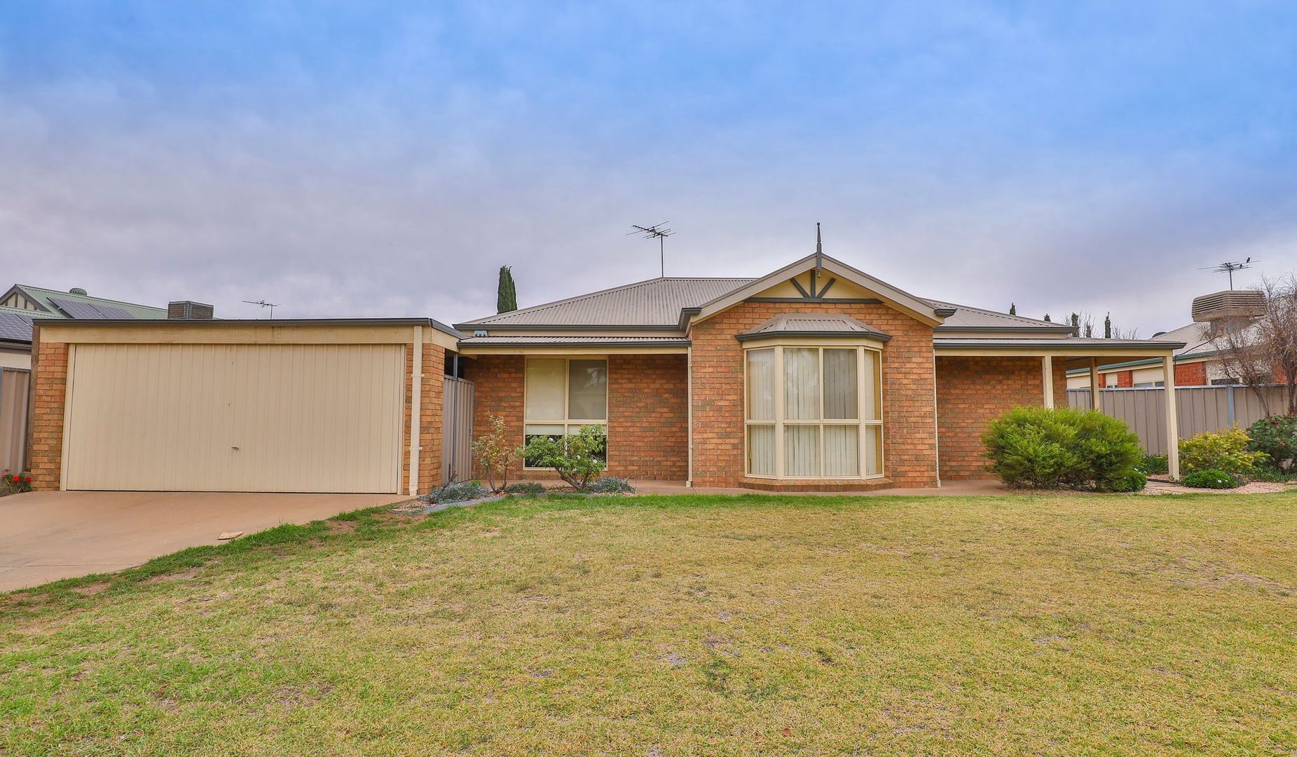 33 Hollywood Boulevard, Mildura Property History & Address Research