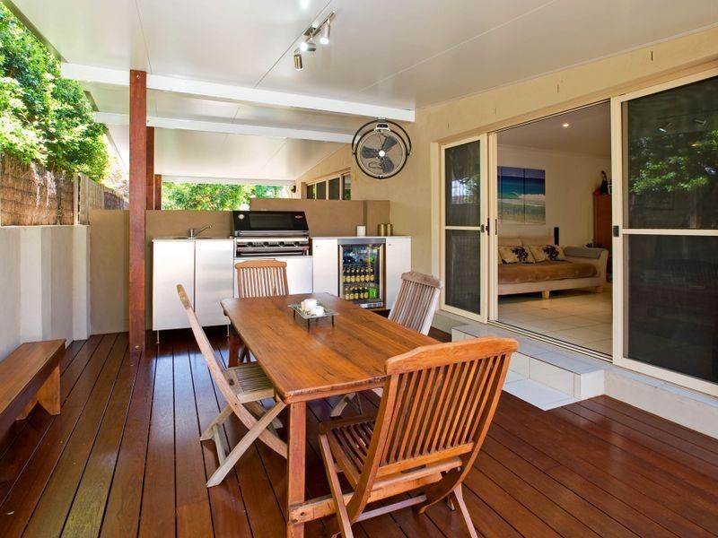 1/32 Ocean Street, RUNAWAY BAY QLD 4216, Image 0