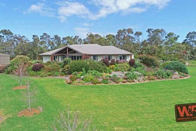 Picture of 360 Lowanna Drive, MARBELUP WA 6330