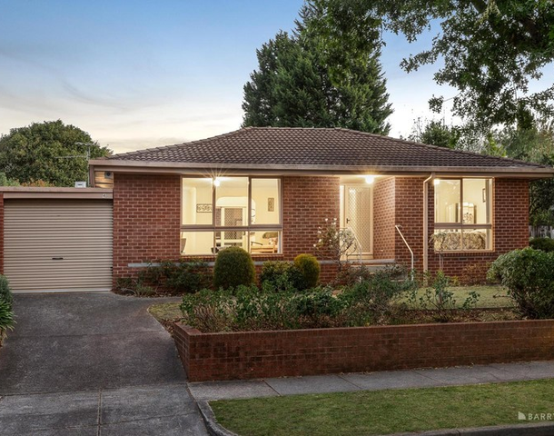 1/4 Harrison Street, Mitcham VIC 3132