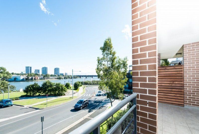 3 bedrooms Apartment / Unit / Flat in 2111/20 Porter Street MEADOWBANK NSW, 2114