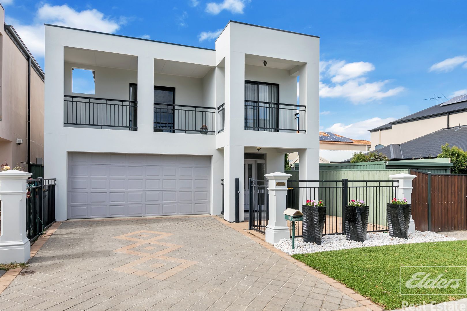 28 Windermere Crescent, Mawson Lakes SA 5095