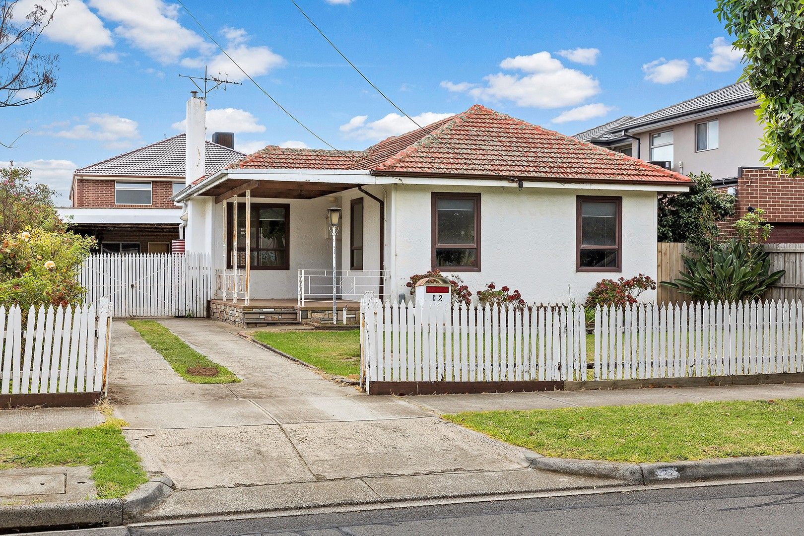 3 bedrooms House in 12 Hampden Street BRAYBROOK VIC, 3019