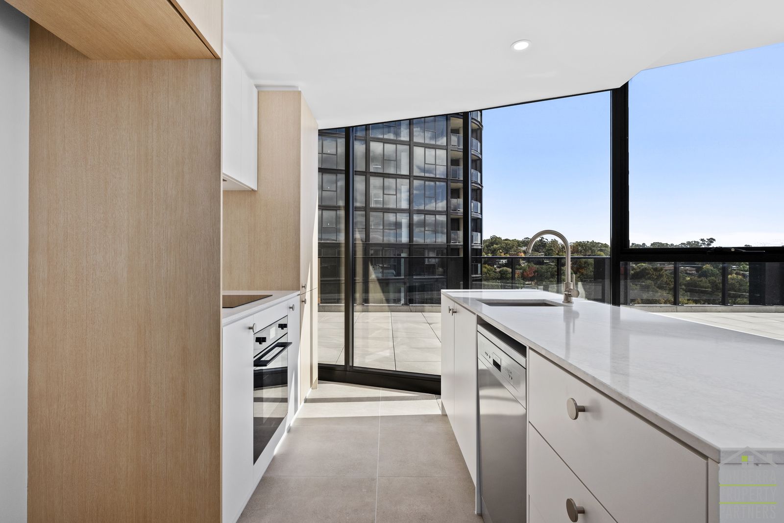 607/2 Furzer Street, Phillip ACT 2606, Image 0