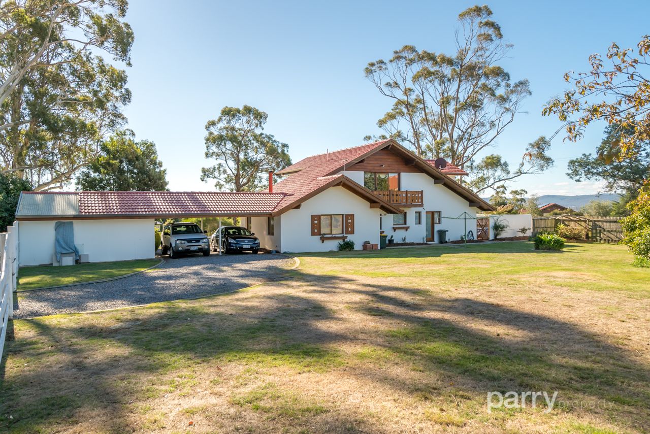 2 Pine Tree Avenue, Grindelwald TAS 7277, Image 2