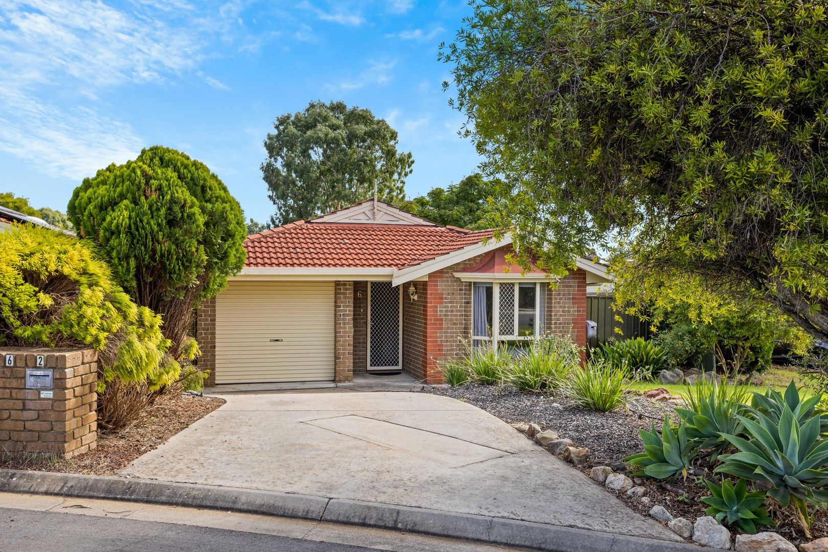 2/6 Hume Court, Woodcroft SA 5162, Image 0