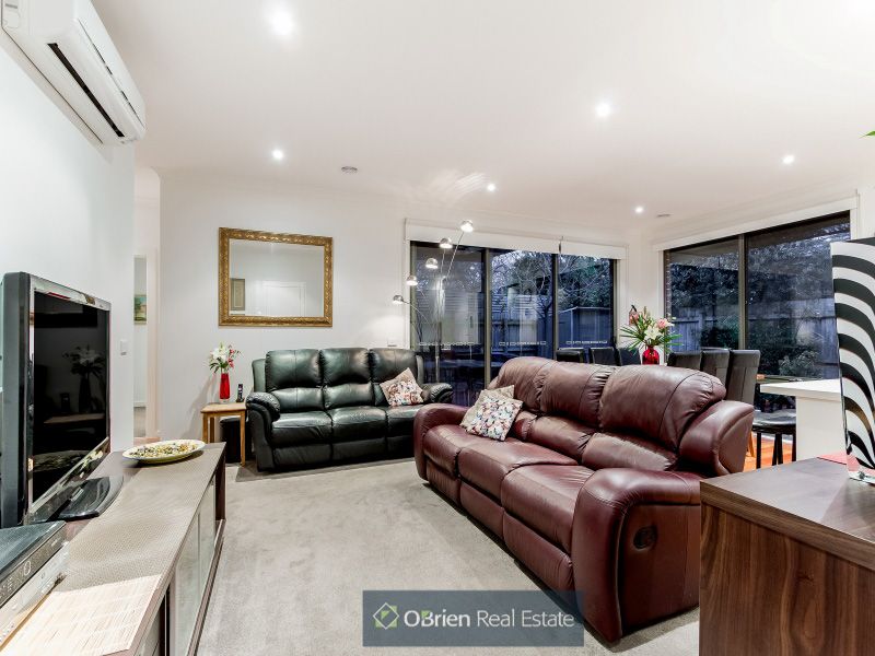 2/15 Alleyne Avenue, Bonbeach VIC 3196, Image 1