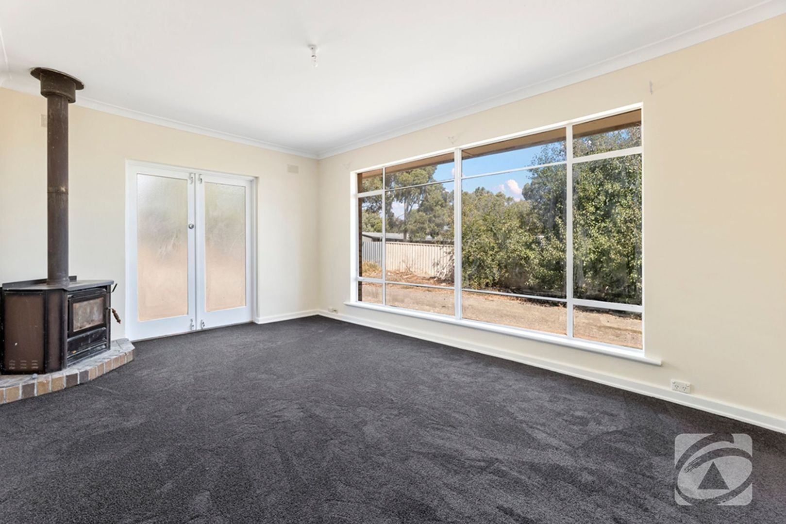 11 Fuller Street, Kapunda SA 5373, Image 2