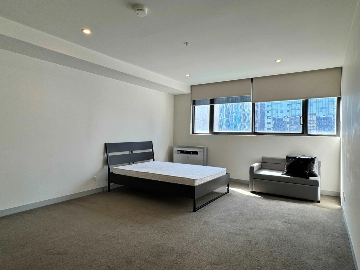 1217/6 Leicester Street, Carlton VIC 3053