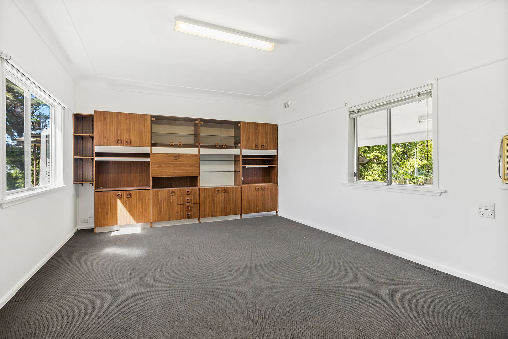 Additional image 3 of 21 Mountbatten Street, Corrimal NSW 2518