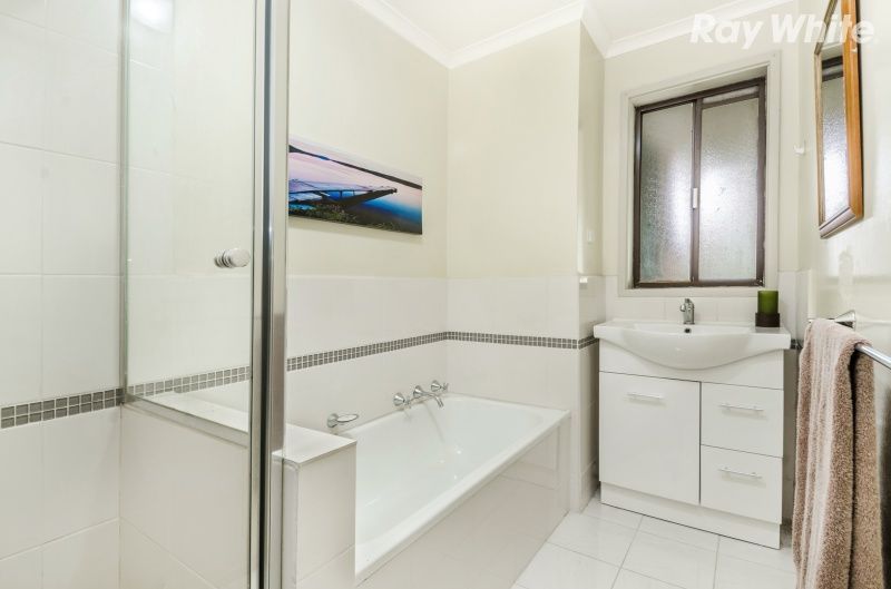 9/16-18 Elmhurst Road, Bayswater North VIC 3153, Image 2