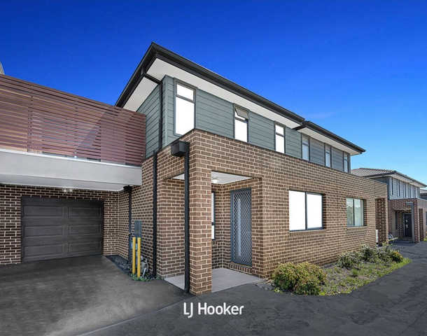 2/33 New Street, Dandenong VIC 3175