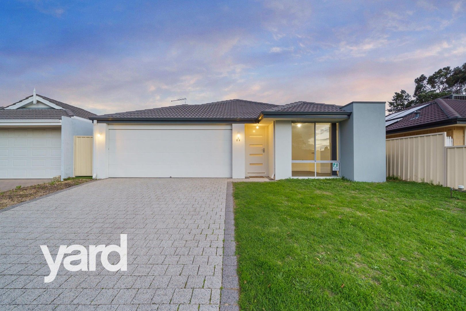 3 bedrooms House in 2/24 Tait Street ARMADALE WA, 6112