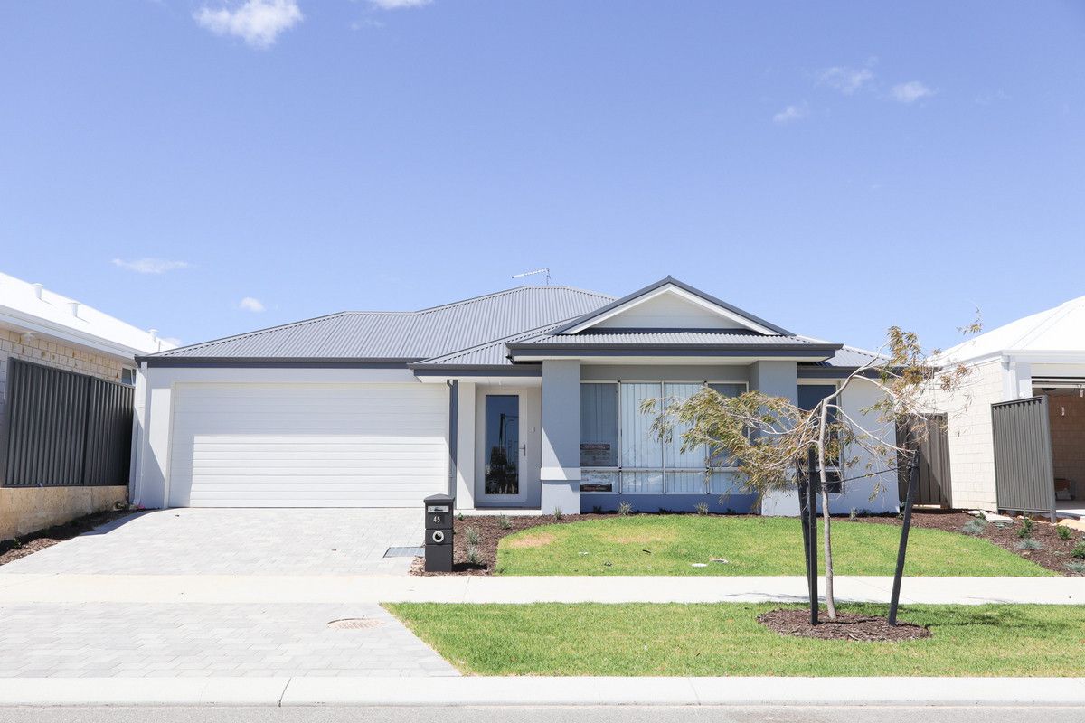 4 bedrooms House in 45 Angalore Road MADORA BAY WA, 6210
