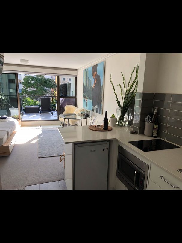 Studio in 32/100 Elizabeth Bay road, ELIZABETH BAY NSW, 2011