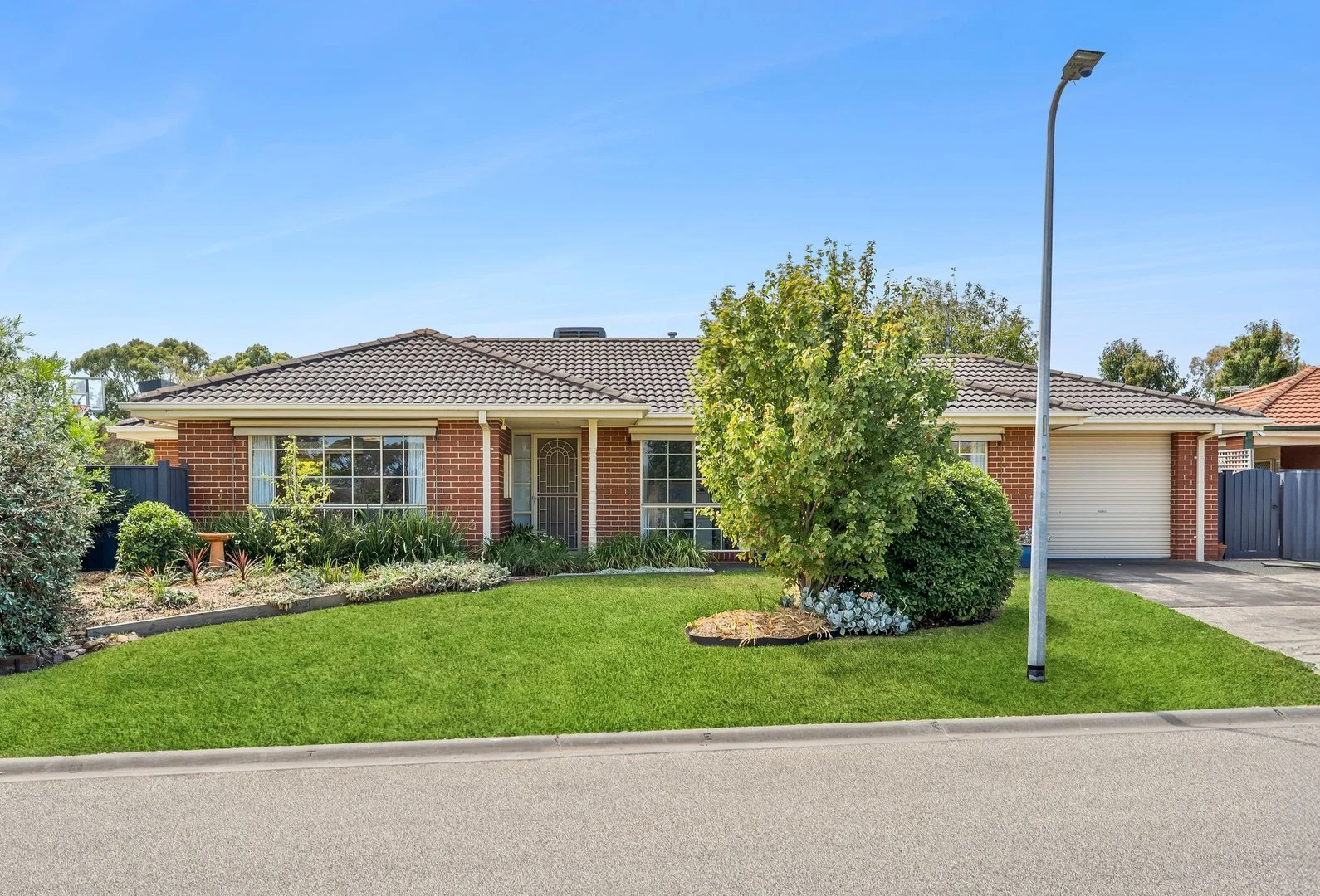 16 Settlers Way, Mount Martha VIC 3934