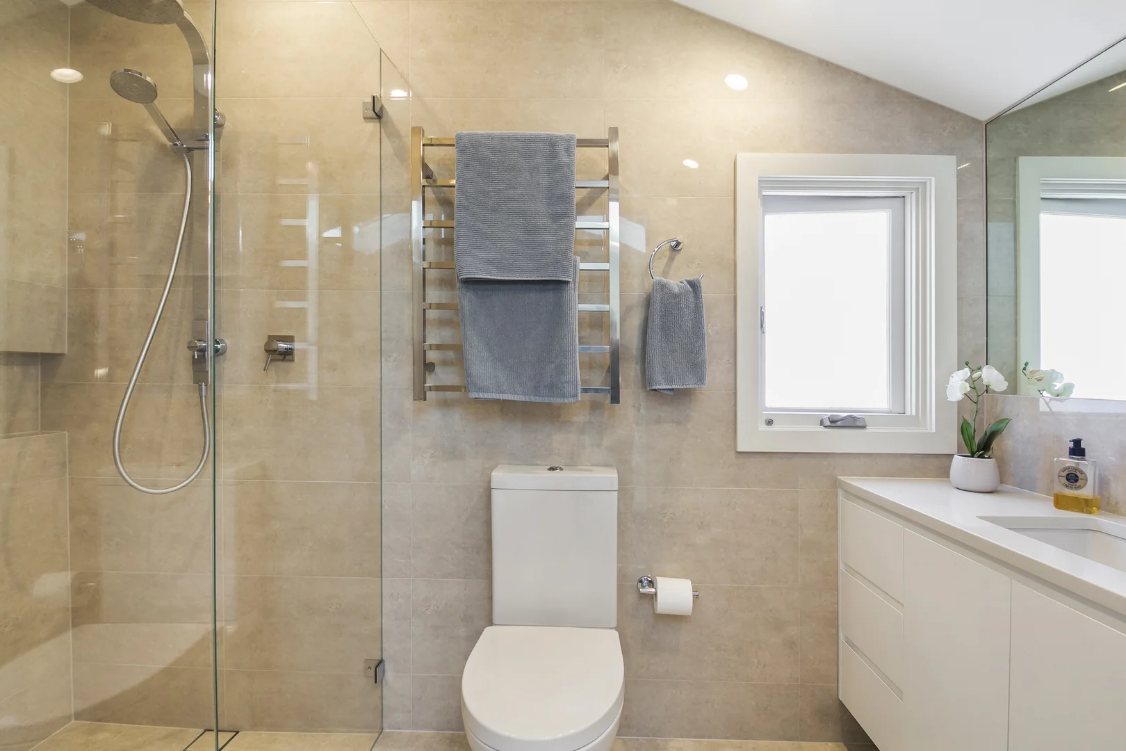 Additional image 6 of 70a Benelong Road, Cremorne NSW 2090