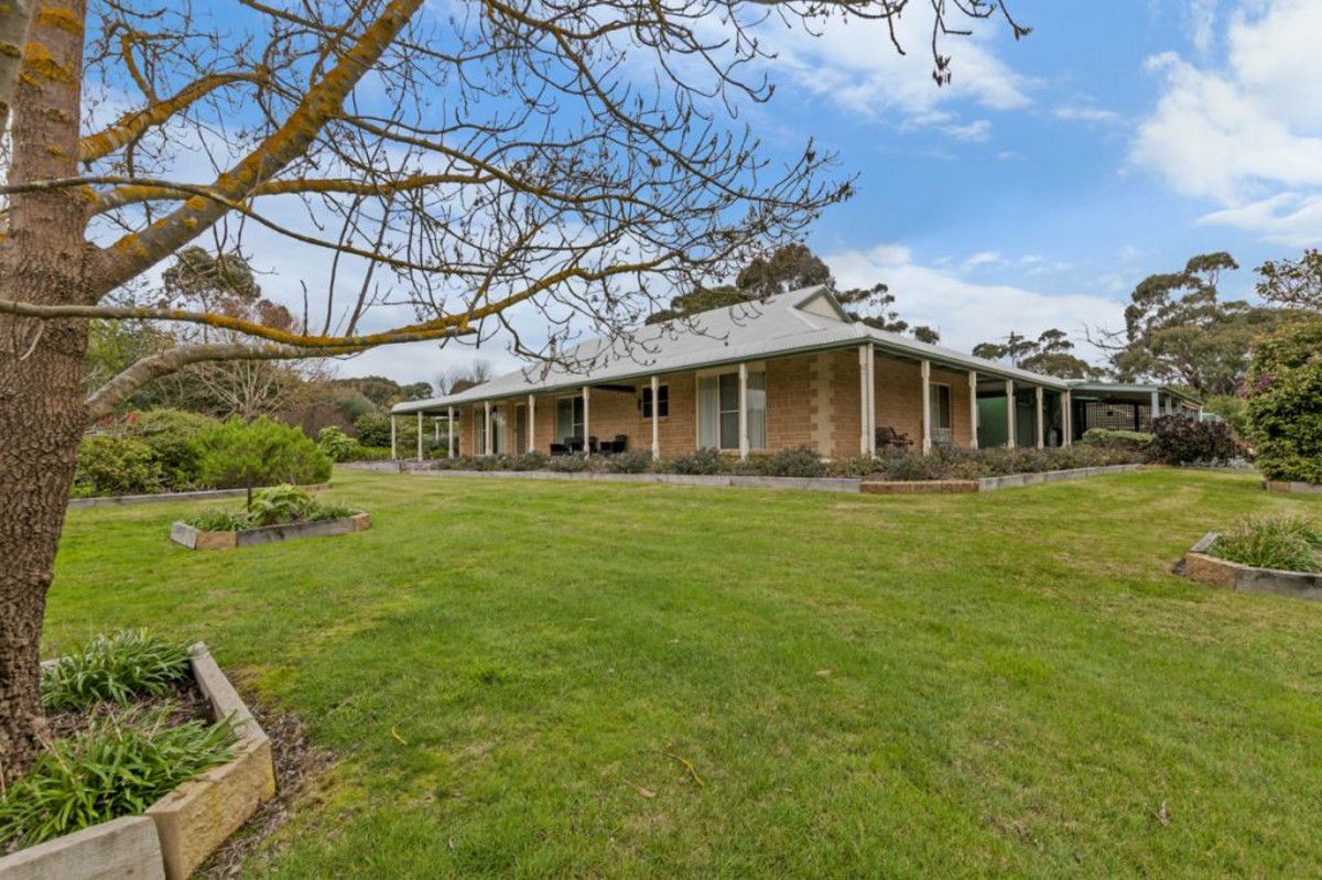 7979 Hamilton Highway, Tarrington VIC 3301, Image 0