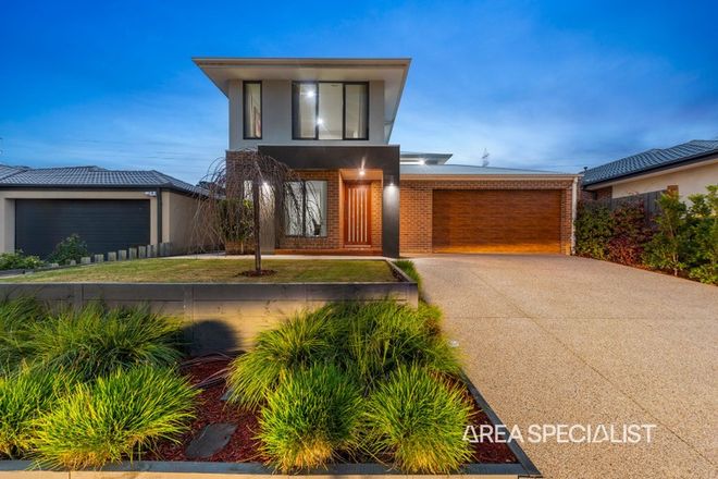 Picture of 42 Meadowlea Crescent, PAKENHAM VIC 3810