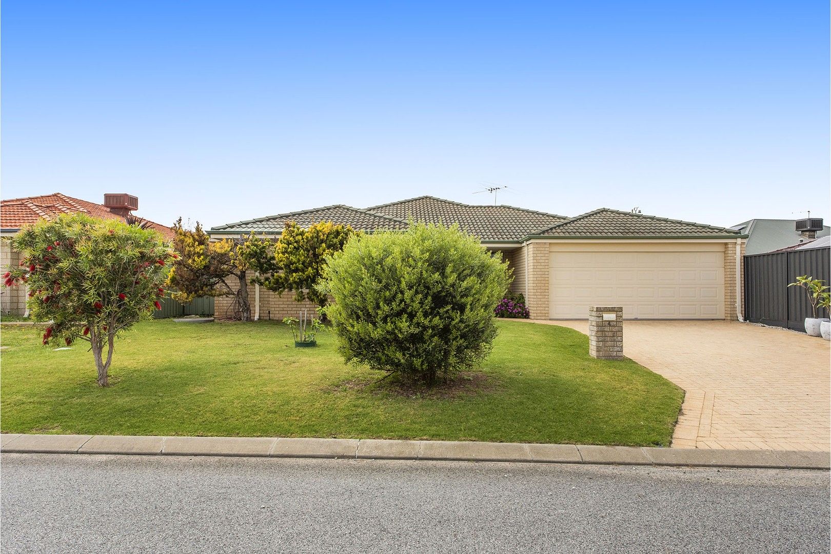 4 Largs Way, Port Kennedy WA 6172, Image 0