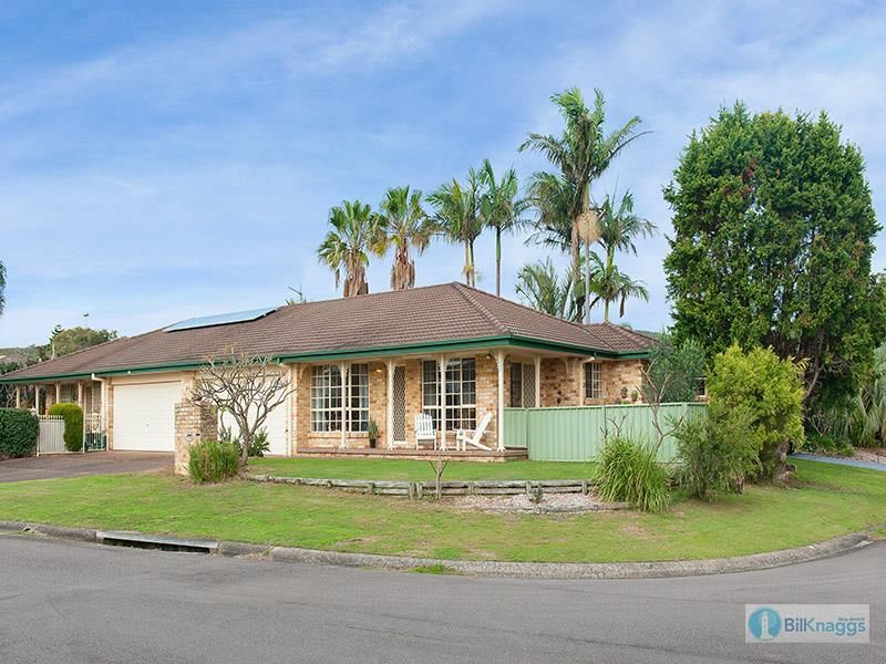 2/9 Iluka Cl, Fingal Bay NSW 2315, Image 0