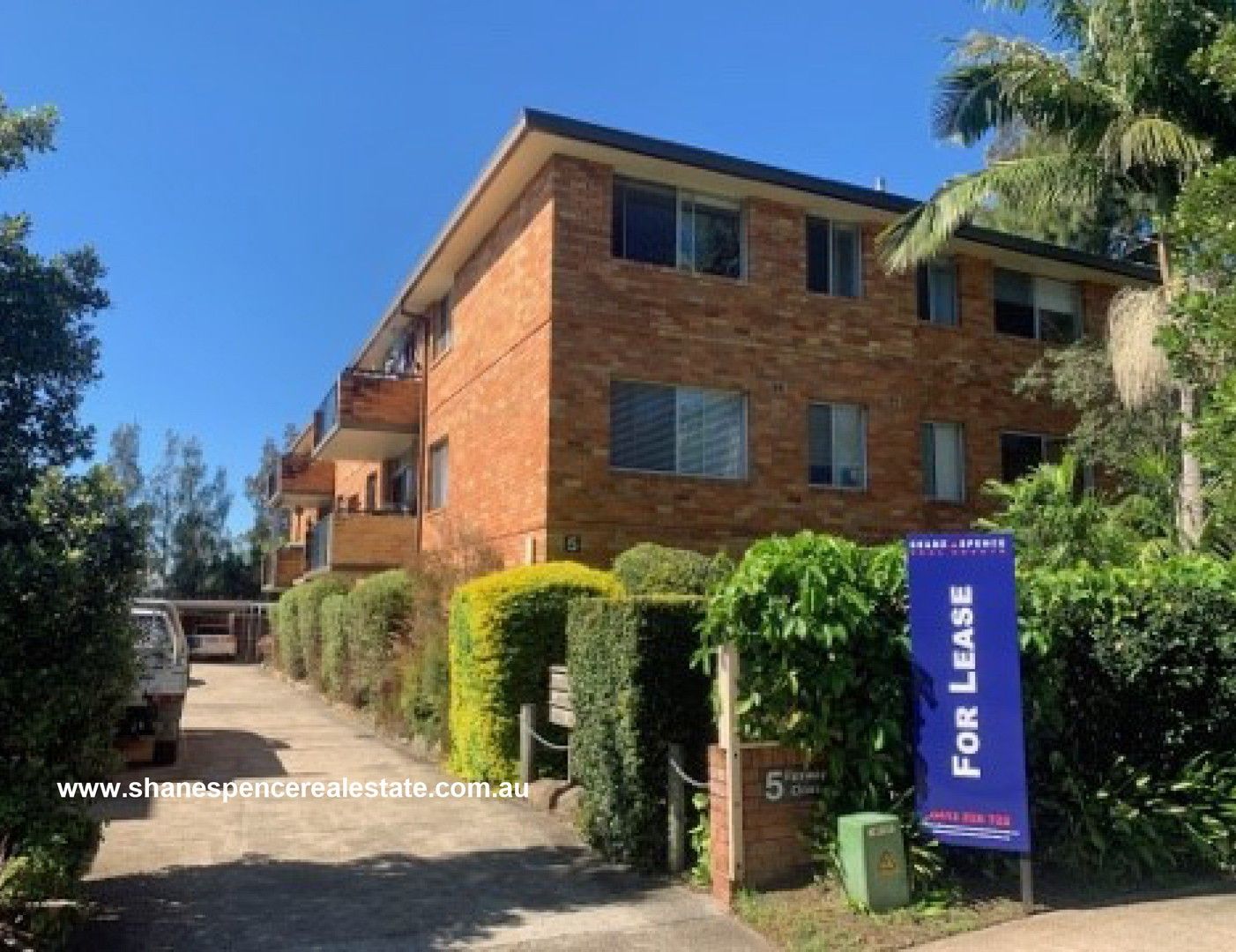 2 bedrooms Apartment / Unit / Flat in 11/5 Fairway Close MANLY VALE NSW, 2093