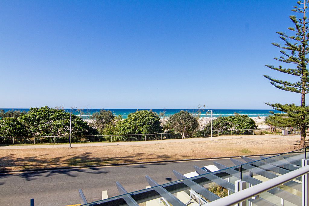 202/108 Kirra Pearl, Pacific Parade, Bilinga QLD 4225, Image 1