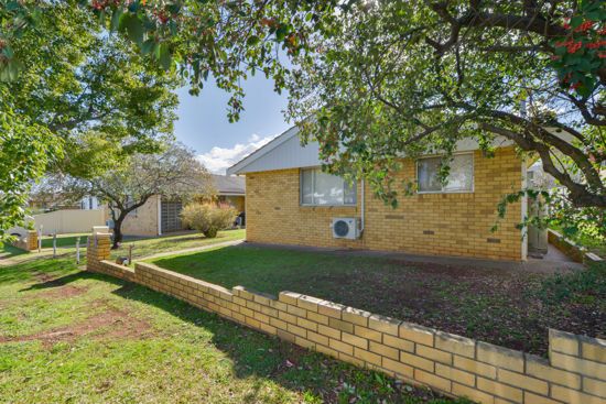 1 bedrooms Apartment / Unit / Flat in 2/6 Rawson Avenue TAMWORTH NSW, 2340