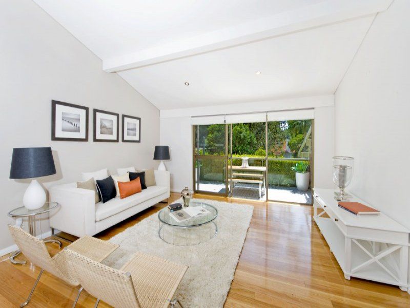 3 bedrooms Townhouse in 2/17 Manning Road DOUBLE BAY NSW, 2028