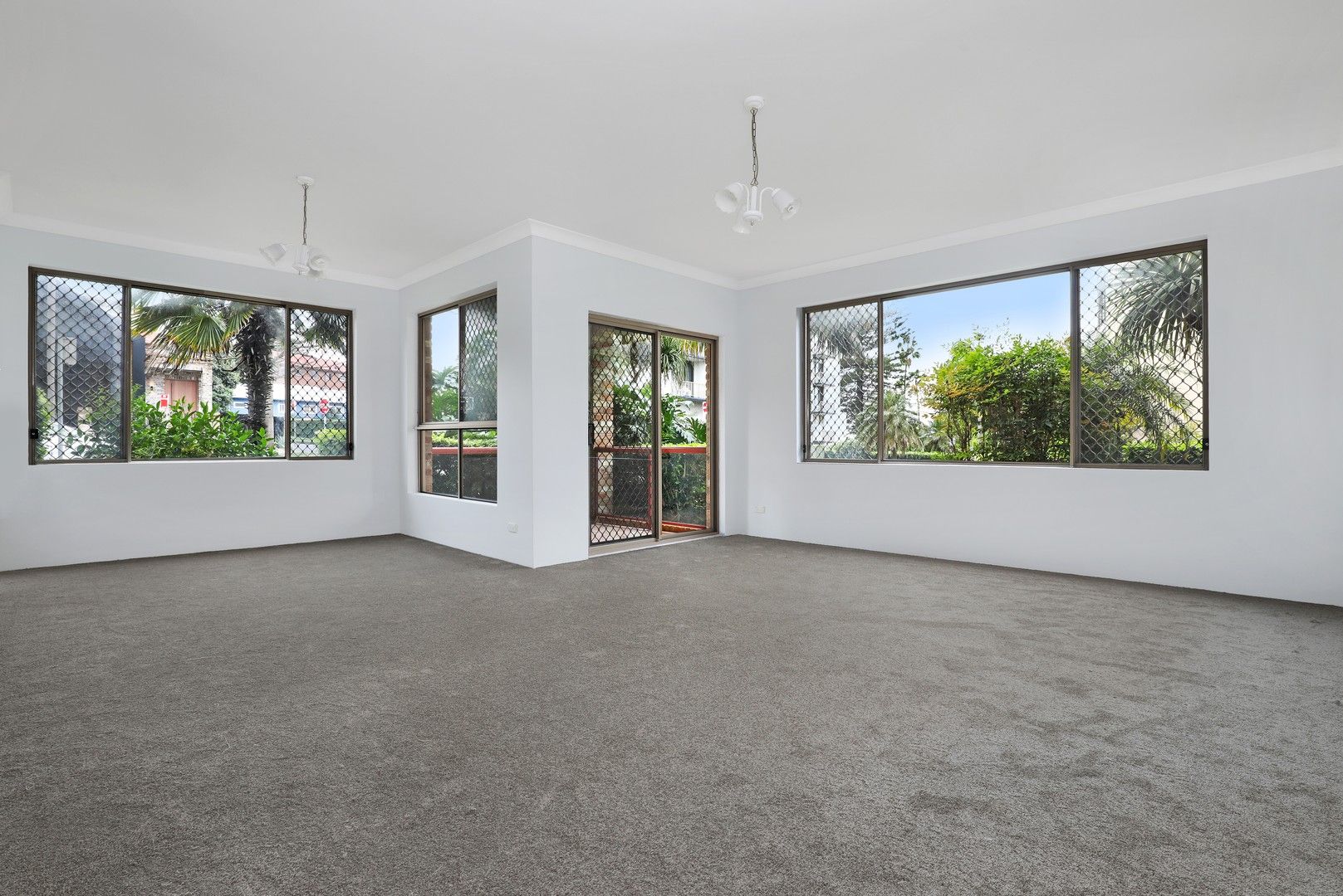 2 bedrooms Apartment / Unit / Flat in 2/1 Campbell Street WOLLONGONG NSW, 2500