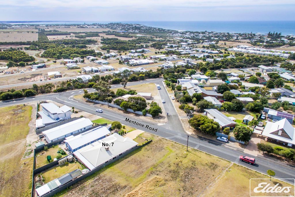 7 Mentone Road, Hayborough SA 5211, Image 1