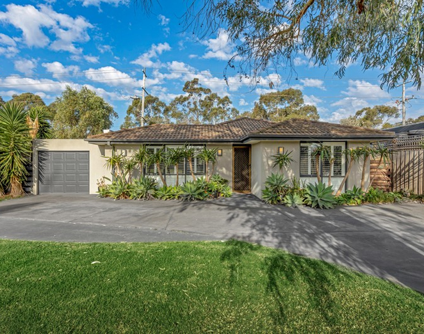 1 Kurrawa Crescent, Patterson Lakes VIC 3197