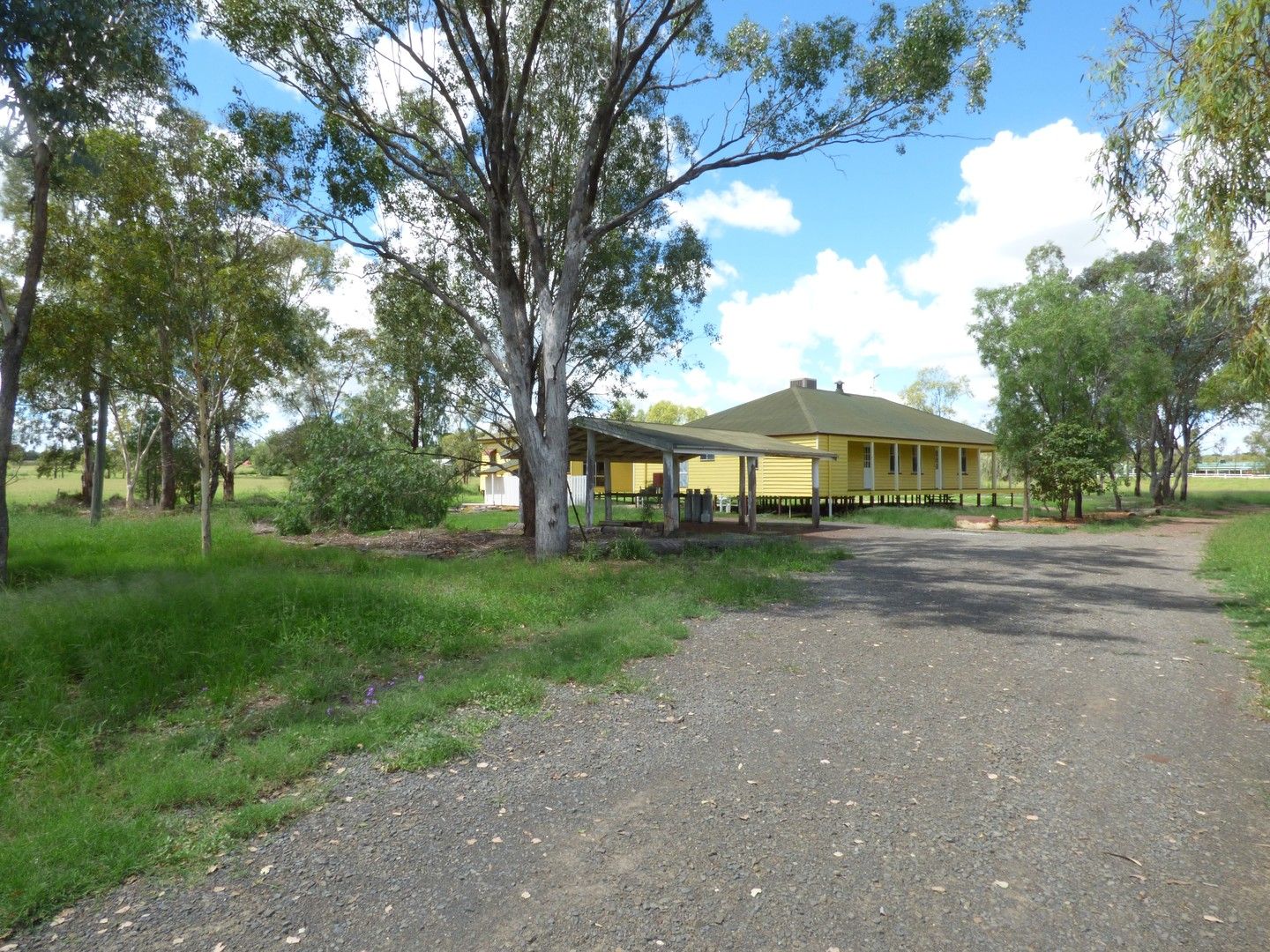 32 Clayton Road, Roma QLD 4455, Image 0